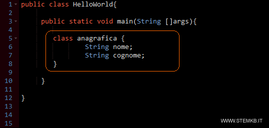 un esempio di classe con due propriet&agrave; stringa
